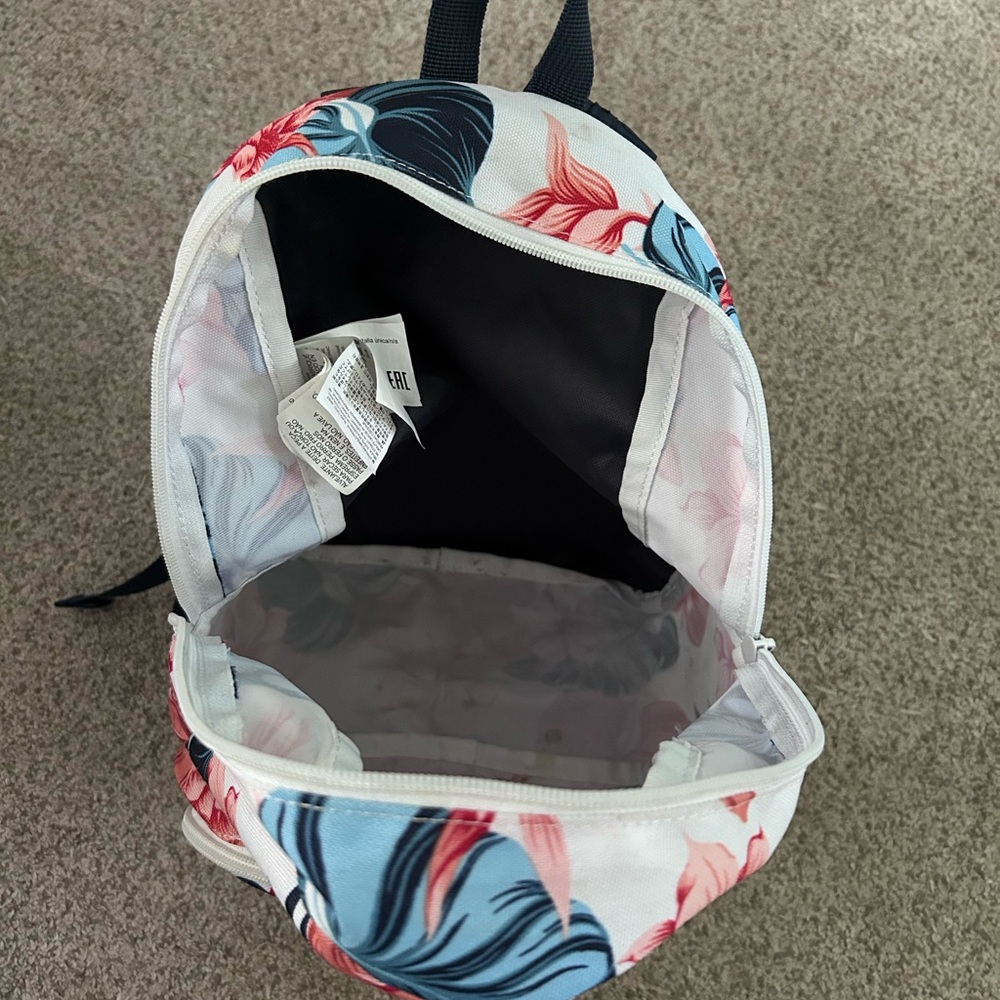 ROXY Mini Backpack - Picture 3 of 6